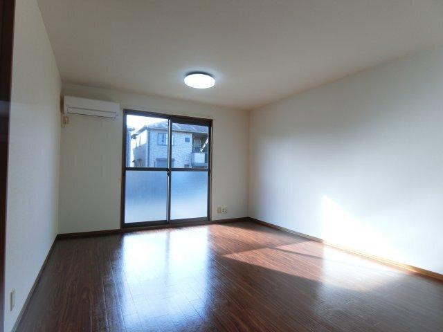 掛川市家代の里アパート リビング
