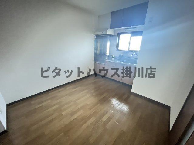 袋井市川井マンション キッチン