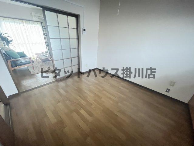 袋井市川井マンション 室内