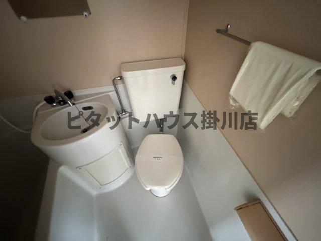 袋井市泉町アパート トイレ