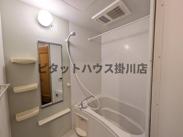 御前崎市白羽アパート バス／シャワー