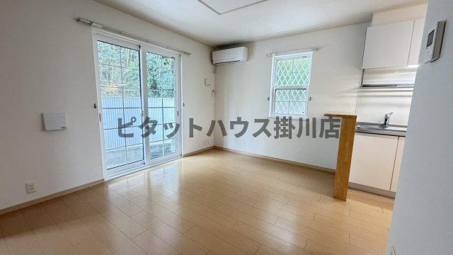 御前崎市池新田アパート 庭