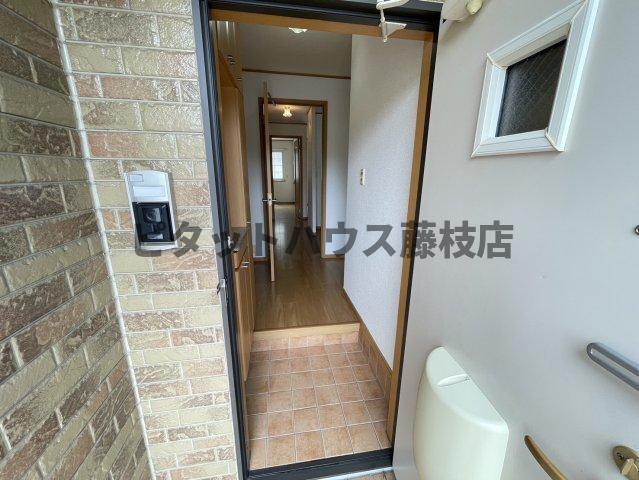 焼津市八楠アパート 玄関