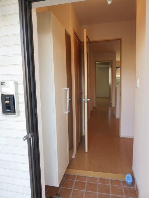 菊川市下平川アパート 玄関