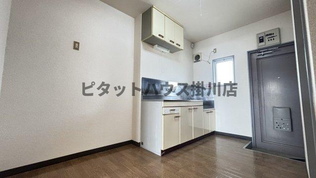 掛川市小鷹町マンション リビング