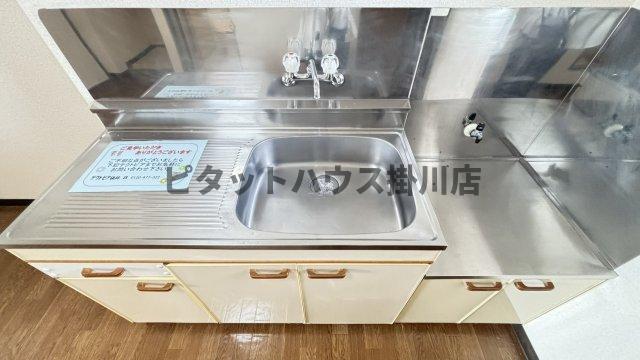 掛川市小鷹町マンション キッチン