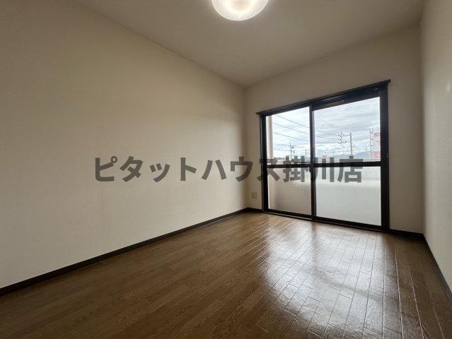 掛川市天王町マンション リビング