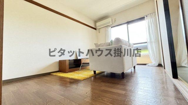 掛川市二瀬川マンション リビング