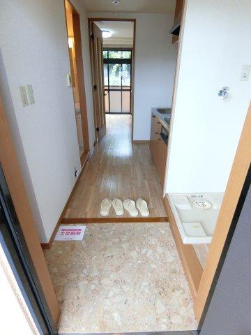 掛川市逆川アパート 玄関