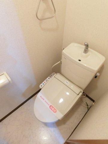 掛川市逆川アパート トイレ