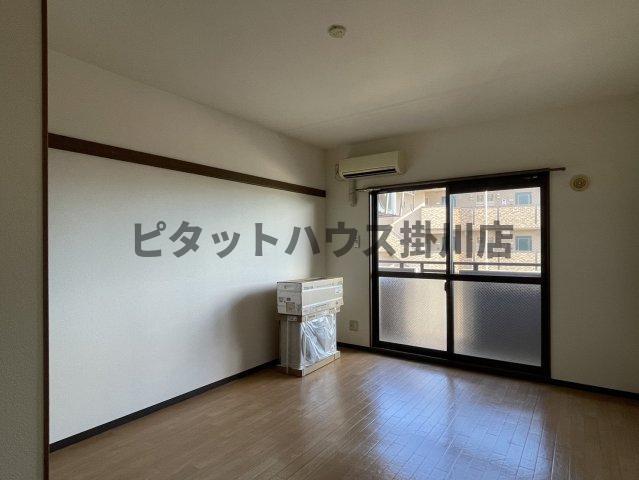 周智郡森町中川マンション リビング