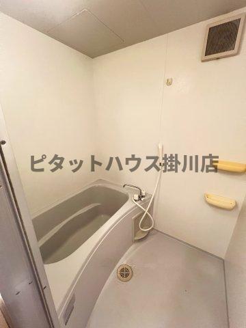 掛川市横須賀アパート バス／シャワー