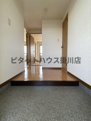 掛川市下垂木マンション 玄関