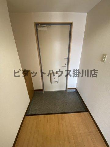 掛川市下垂木マンション 玄関