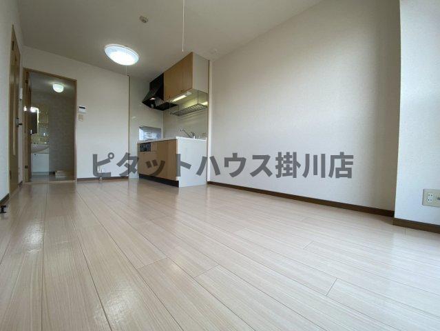 掛川市下垂木マンション リビング