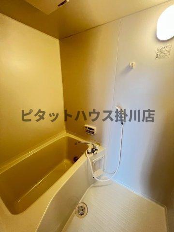 袋井市愛野東アパート バス／シャワー