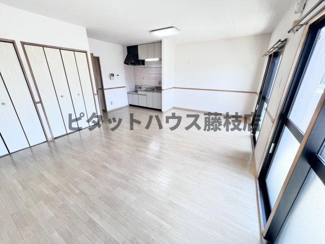 焼津市石津マンション リビング