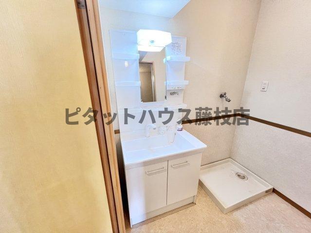 焼津市石津マンション 洗面