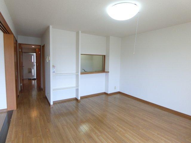 袋井市愛野南アパート リビング