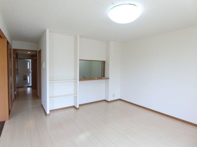 袋井市愛野南アパート リビング