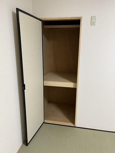 御前崎市佐倉アパート 収納
