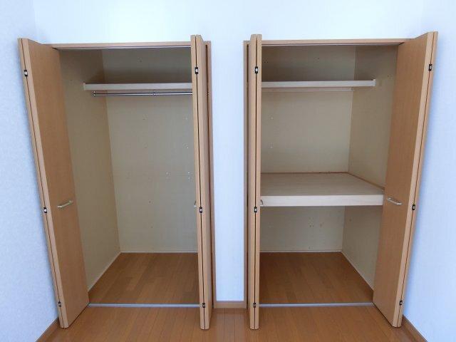 掛川市沖之須アパート 収納