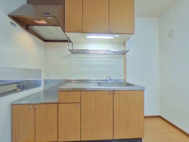 菊川市西方テラスハウス キッチン