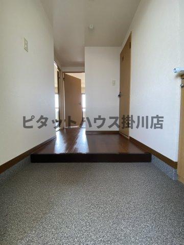 掛川市下垂木マンション 玄関