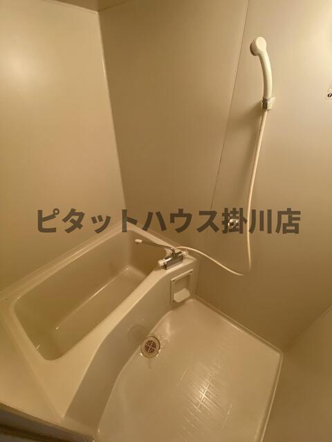 掛川市下垂木マンション バス／シャワー