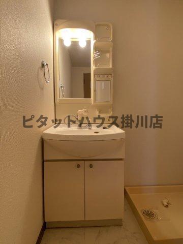 掛川市下垂木マンション 洗面