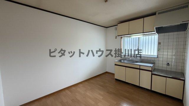 掛川市緑ケ丘アパート 玄関