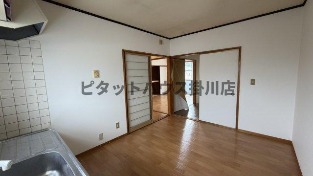 掛川市緑ケ丘アパート バス／シャワー