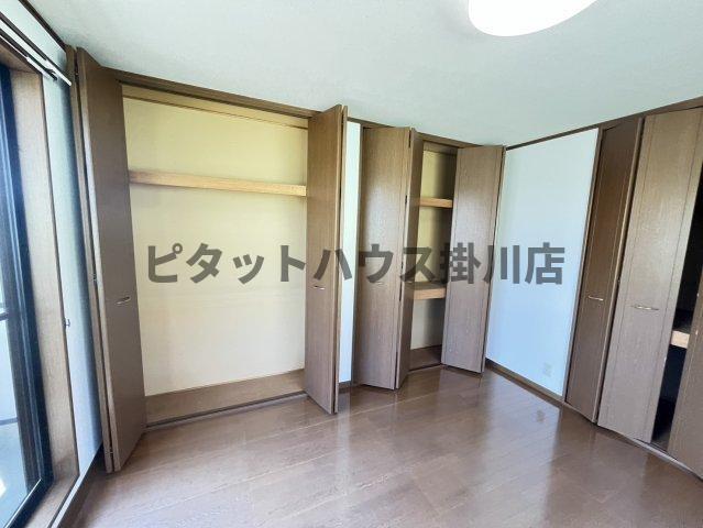 掛川市宮脇アパート 収納