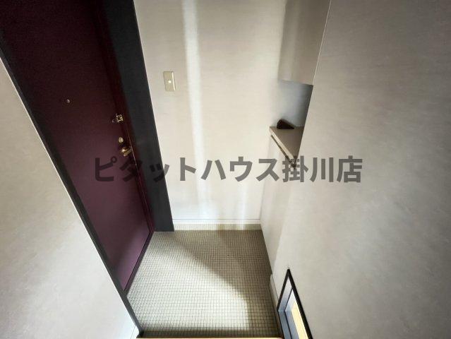 掛川市大池マンション 玄関