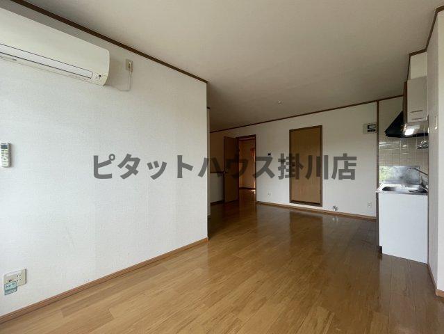 袋井市浅名アパート リビング