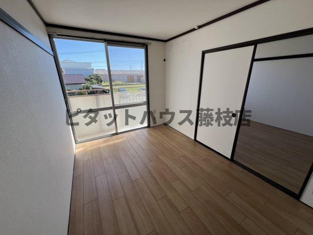 焼津市三和アパート リビング
