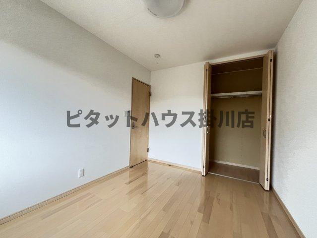 掛川市富部アパート 収納