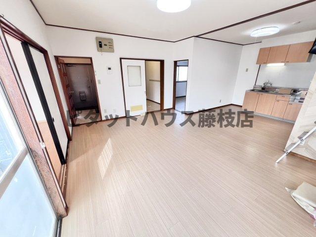 焼津市宗高アパート リビング