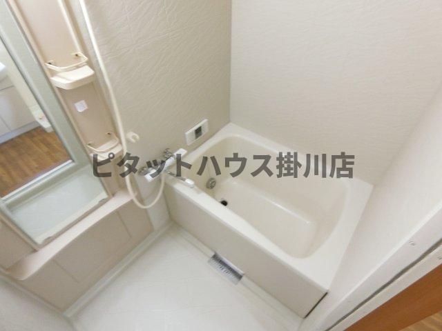 袋井市徳光アパート バス／シャワー