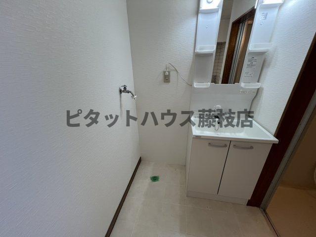 焼津市中新田アパート 洗面