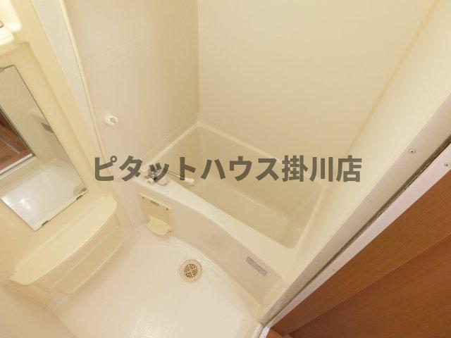 掛川市逆川アパート バス／シャワー