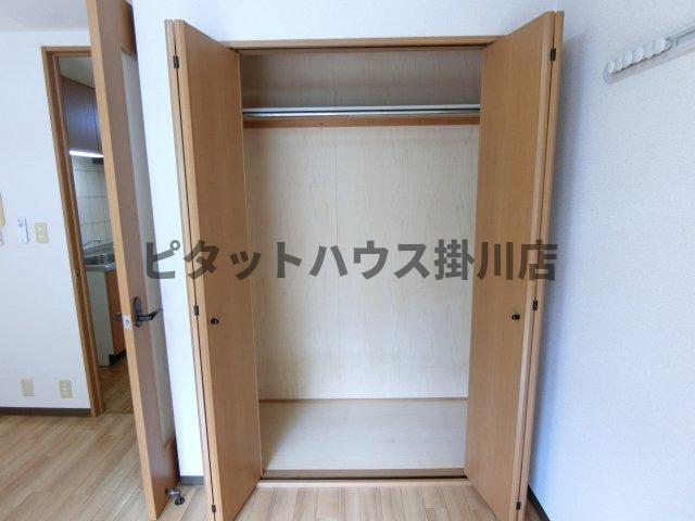 掛川市逆川アパート 収納