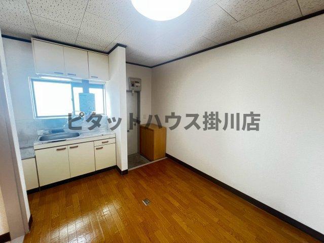 袋井市浅名アパート リビング