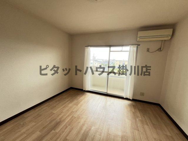 袋井市田町マンション リビング