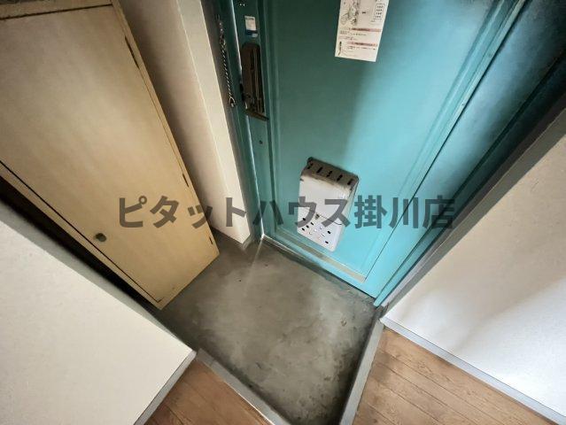 袋井市田町マンション 玄関