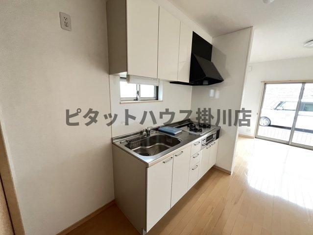 掛川市富部アパート キッチン
