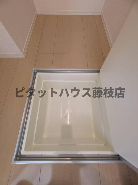 藤枝市瀬戸新屋アパート 収納
