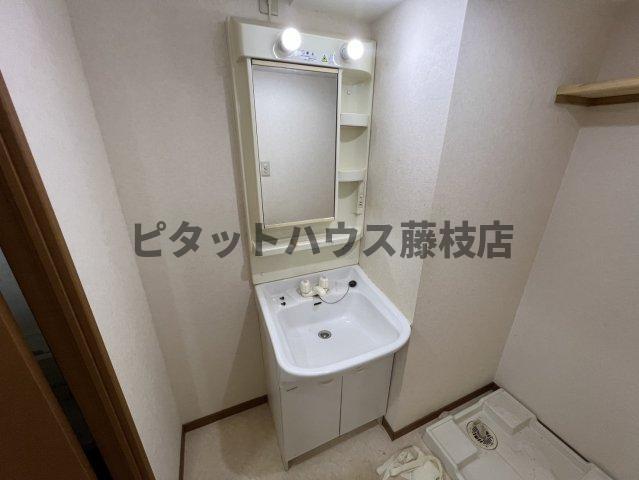島田市阪本マンション 洗面
