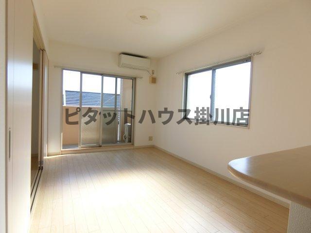 菊川市加茂マンション リビング