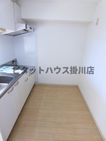 菊川市加茂マンション キッチン